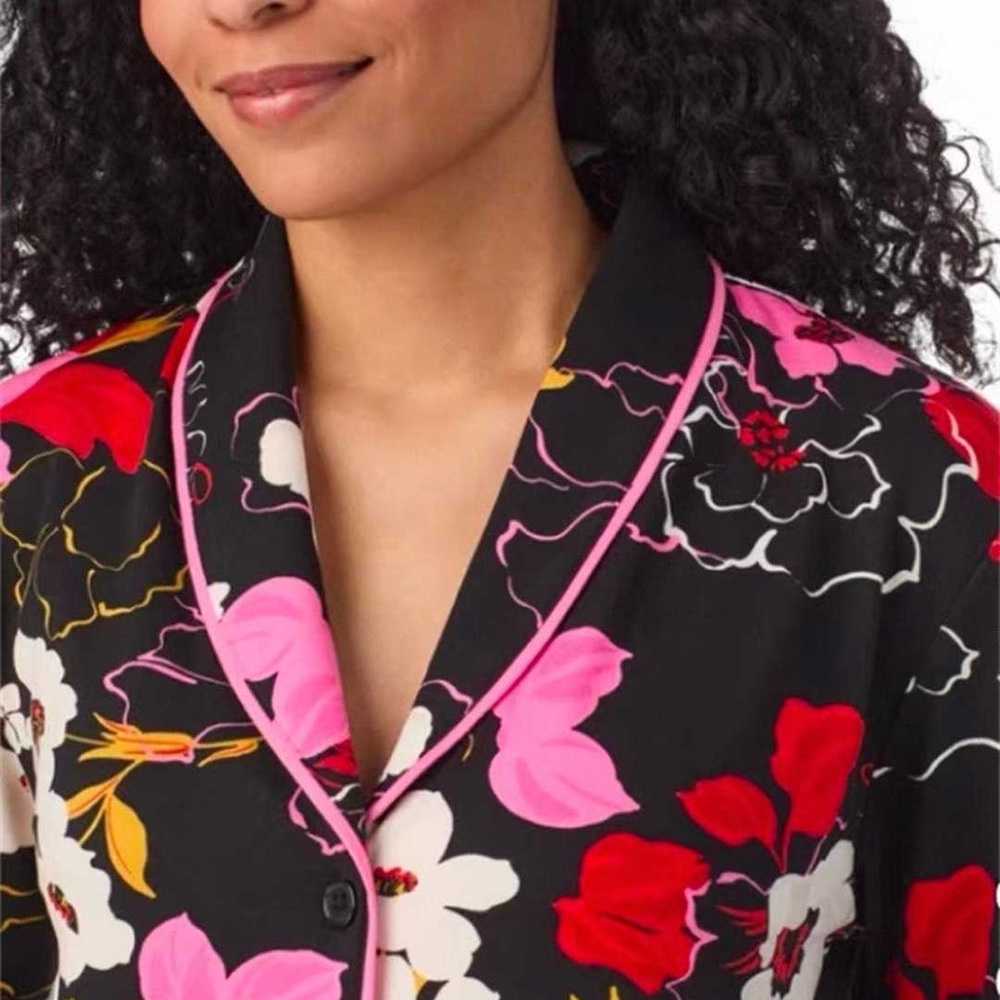 Room Service Floral Shawl Collar Pajama Set - Picture 4 of 5
